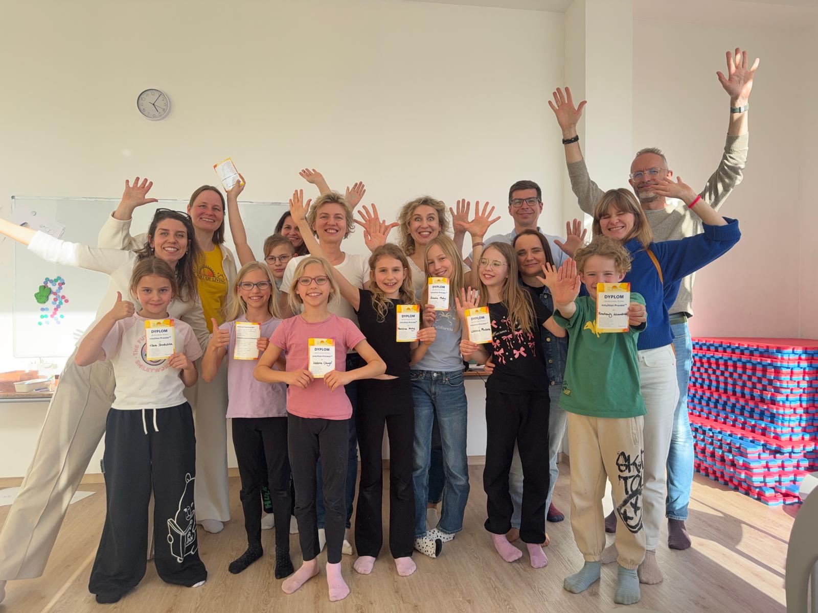 Kurs Intuicji w HappyNest — Kwiecień 2026